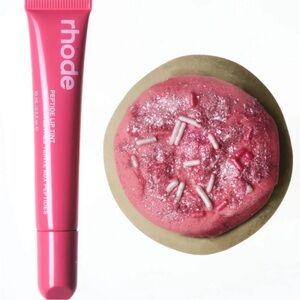 🎀 RHODE Sugar Cookie Peptide Lip Tint - Limited Edition
